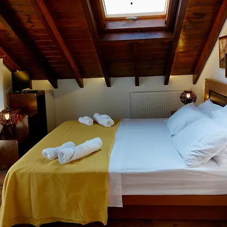 Serenity, 6bd Family Villa, Access Villa *